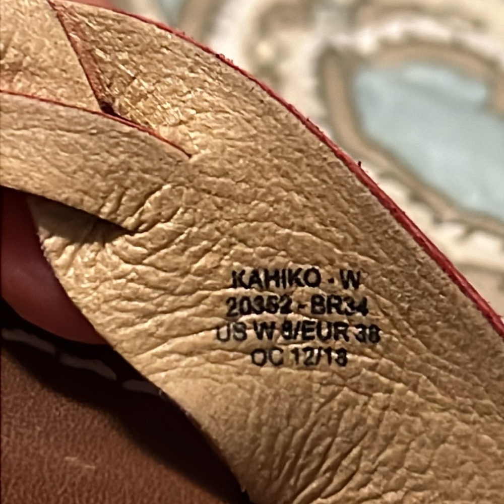 Olukai Braided Leather Thong Flip Flops - Picture 5 of 5